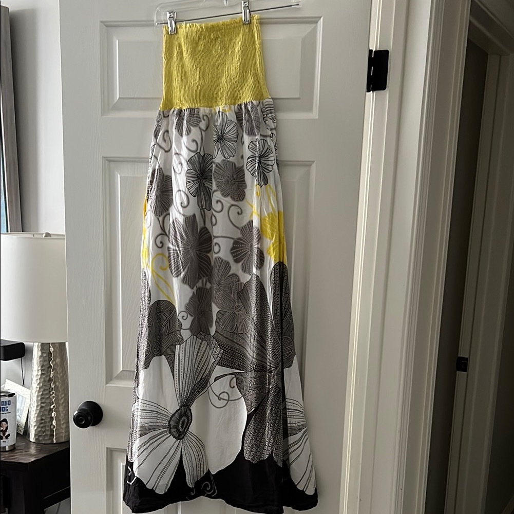 Yellow And Black Floral Women's Strapless Maxi Dress
